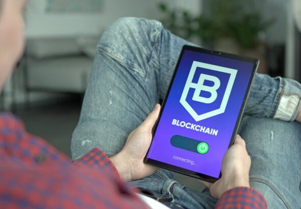 Pemanfaatan Teknologi Blockchain untuk Rantai Pasokan UMKM